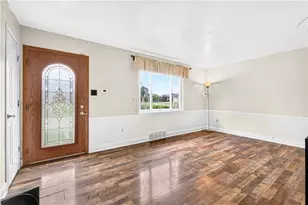 250 Alder St, Lower Burrell, PA 15068 - Photo 4