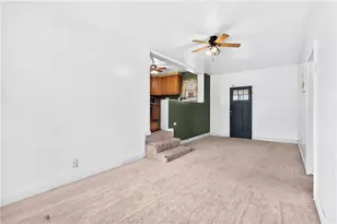 250 Alder St, Lower Burrell, PA 15068 - Photo 24