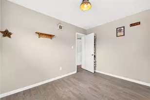 250 Alder St, Lower Burrell, PA 15068 - Photo 18