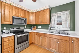 250 Alder St, Lower Burrell, PA 15068 - Photo 10