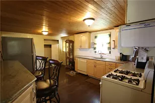 2460 Manown Rd, Forward Township, PA 15063 - Photo 6