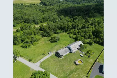 2460 Manown Road, Forward Township, PA 15063 - Photo 2