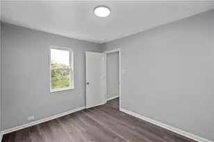 904 Hilltop, Munhall, PA 15120 - Photo 10
