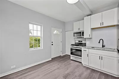 904 Hilltop, Munhall, PA 15120 - Photo 4