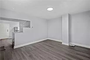 904 Hilltop, Munhall, PA 15120 - Photo 16