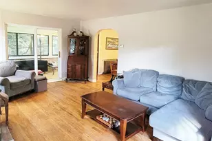 2218 Laketon Rd, Pittsburgh, PA 15221 - Photo 4