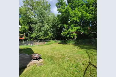2218 Laketon Rd, Pittsburgh, PA 15221 - Photo 30