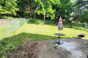 2218 Laketon Rd, Pittsburgh, PA 15221 - Photo 30