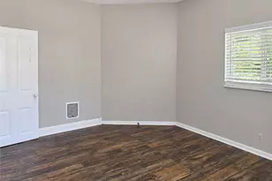 726 E 9th Ave, Munhall, PA 15120 - Photo 18