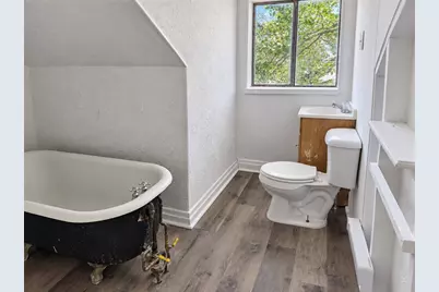 726 E 9th Ave, Munhall, PA 15120 - Photo 22