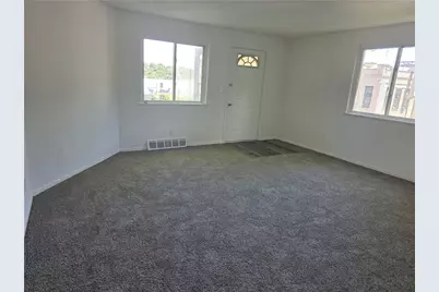 726 E 9th Ave, Munhall, PA 15120 - Photo 16