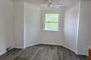 726 E 9th Ave, Munhall, PA 15120 - Photo 24