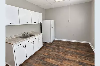 726 E 9th Ave, Munhall, PA 15120 - Photo 12