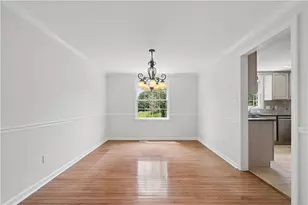 1800 Taper Dr, Pittsburgh, PA 15241 - Photo 6