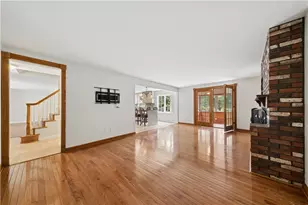 1800 Taper Dr, Pittsburgh, PA 15241 - Photo 10