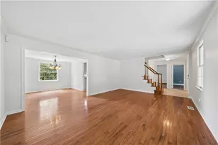 1800 Taper Dr, Pittsburgh, PA 15241 - Photo 4