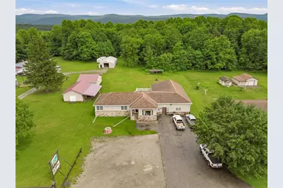 118 Indian Creek Valley Rd, Springfield Township, PA 15469 - Photo 2