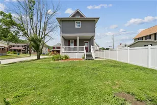 302 N 6th St, Hempfield Township, PA 15697 - Photo 24
