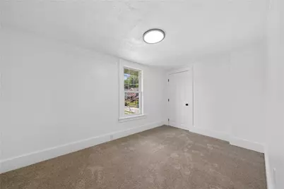 302 N 6th St, Hempfield Township, PA 15697 - Photo 14
