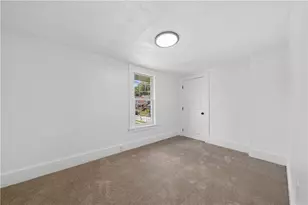 302 N 6th St, Hempfield Township, PA 15697 - Photo 14
