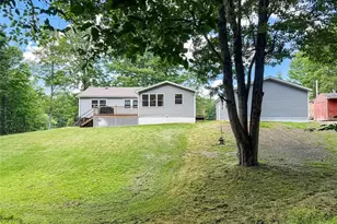 11910 Schenenberg Rd, Randolph, PA 16327 - Photo 2