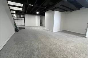 817 Deely St, Pittsburgh, PA 15217 - Photo 36