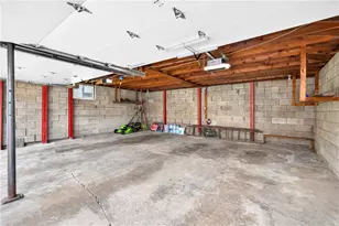 817 Deely St, Pittsburgh, PA 15217 - Photo 40