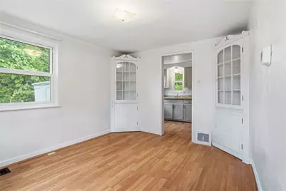 5163 Baptist Rd, Pittsburgh, PA 15236 - Photo 14