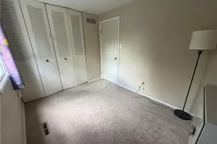 1376 Pheasant Cir, Pittsburgh, PA 15241 - Photo 10
