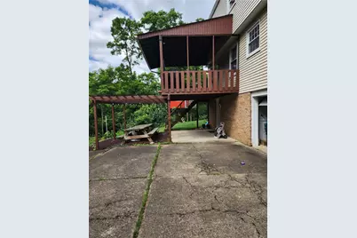 1376 Pheasant Circle, Pittsburgh, PA 15241 - Photo 2
