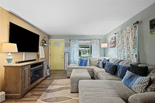 925 Warren Ave, New Castle, PA 16101 - Photo 4