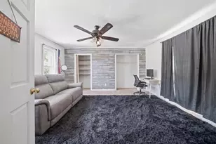 125 Atlas Ave, East Rochester, PA 15074 - Photo 20
