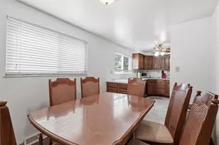 954 Ellen Dr, Pittsburgh, PA 15227 - Photo 6
