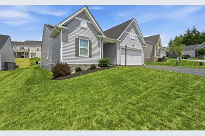812 Curtman Ct, Pittsburgh, PA 15068 - Photo 2