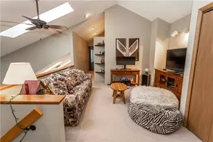 E-2 Sunridge Dr, Seven Springs, PA 15622 - Photo 18