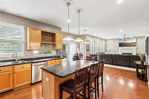 1712 Dawn Dr, Pittsburgh, PA 15143 - Photo 10