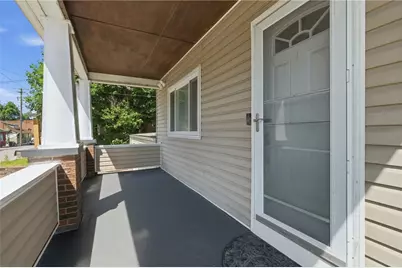 408 Wampum Ave, Ellwood City, PA 16117 - Photo 4