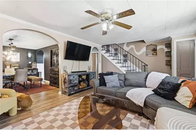 408 Wampum Ave, Ellwood City, PA 16117 - Photo 8