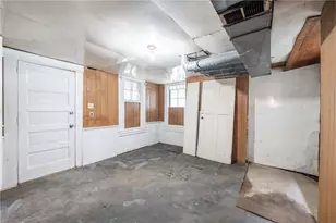 826 Eureka St, Pittsburgh, PA 15210 - Photo 24