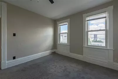 826 Eureka St, Pittsburgh, PA 15210 - Photo 12