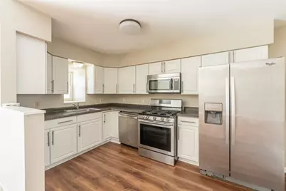 826 Eureka St, Pittsburgh, PA 15210 - Photo 10