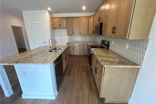103 Deana Dr, Robinson Twp, PA 15136 - Photo 12