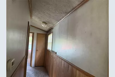 40 Mobile Rd, South Franklin, PA 15301 - Photo 14