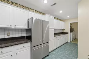 6419 Jefferson Pointe Cir, Jefferson Hills, PA 15025 - Photo 18