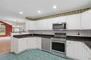 6419 Jefferson Pointe Cir, Jefferson Hills, PA 15025 - Photo 14