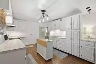 996 N Bluff Dr, New Kensington, PA 15068 - Photo 8