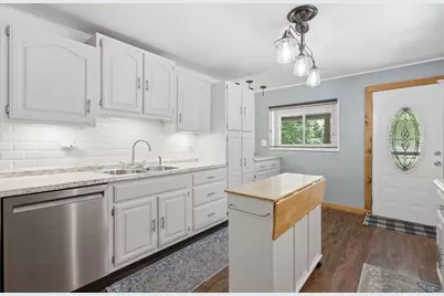 996 N.Bluff Drive, New Kensington, PA 15068 - Photo 10