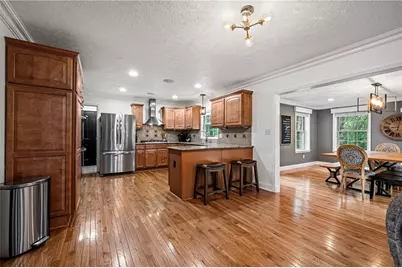 305 Daniela Dr, Allegheny Township, PA 15068 - Photo 8