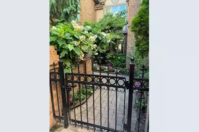 404 Landon Gate, Pittsburgh, PA 15238 - Photo 2