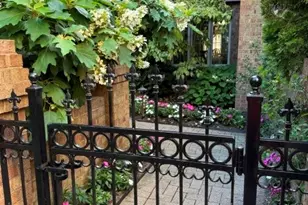 404 Landon Gate, Pittsburgh, PA 15238 - Photo 2